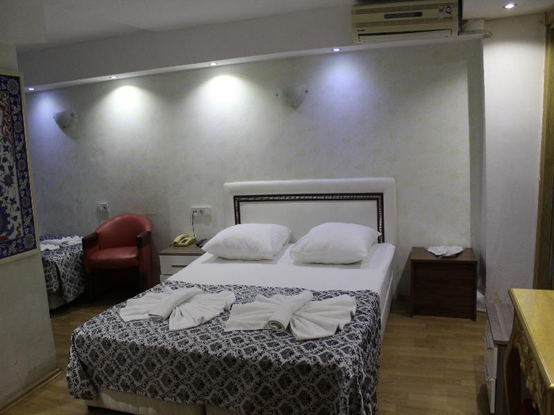 Aquarium Hotel Provincia di Istanbul Esterno foto